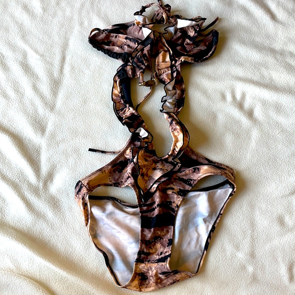 Cute swimming suit